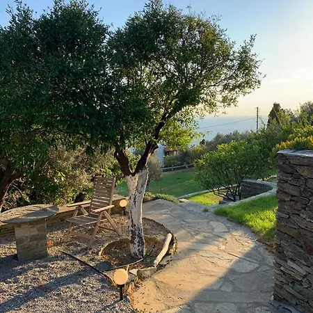 Cycladic Shangri La - Lemontree