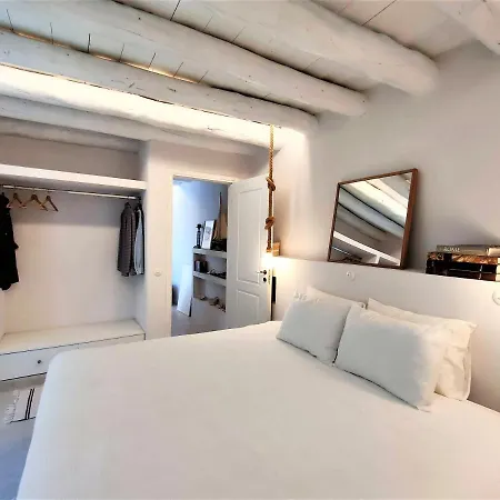 Cycladic Shangri La - Lemontree *