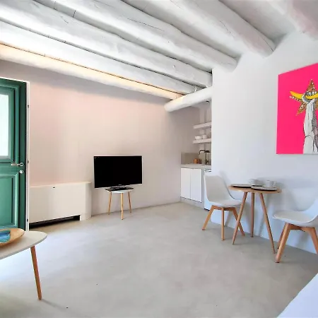 Cycladic Shangri La - Lemontree *