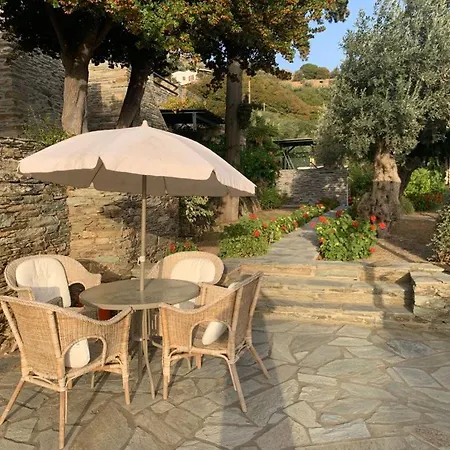 Cycladic Shangri La - Lemontree Apartman
